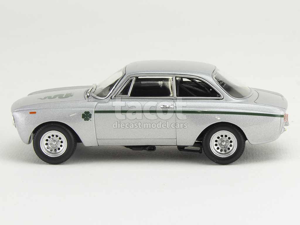 105766 Alfa Romeo GTA 1300 Junior 1968