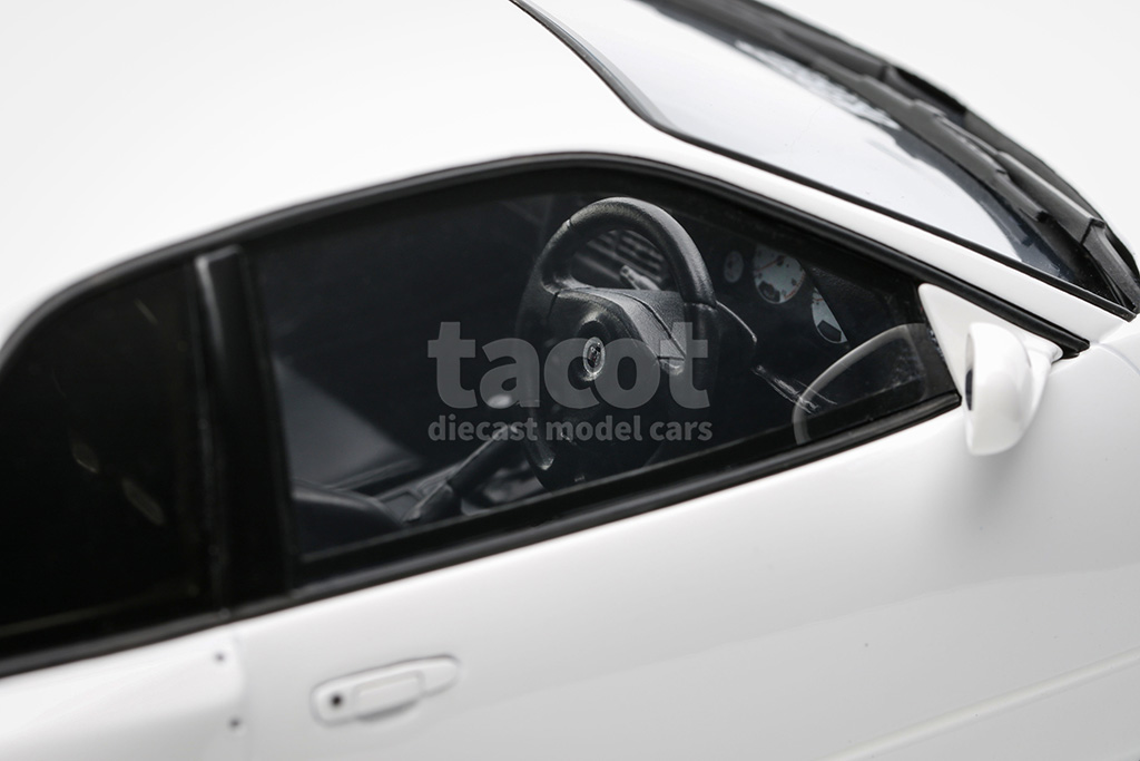 105792 Nissan Skyline GT-R/ R34 By KRC QX1 2019