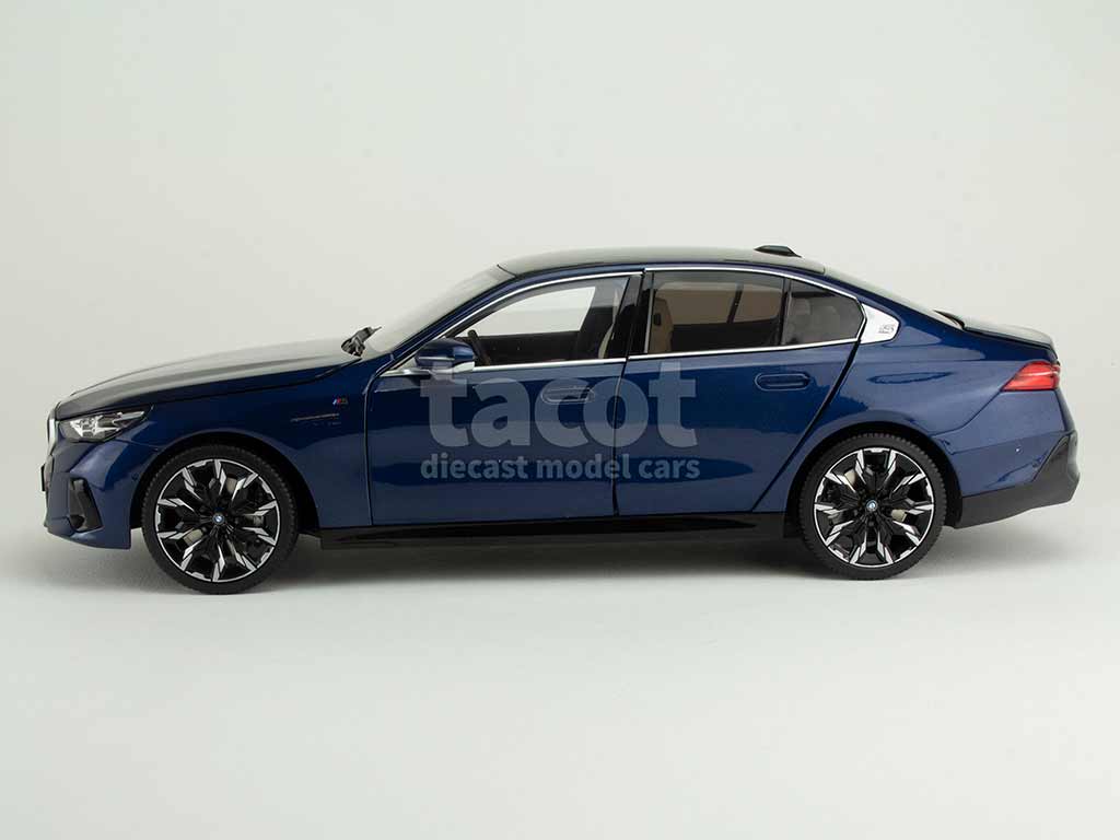 105803 BMW i5 M60 2023