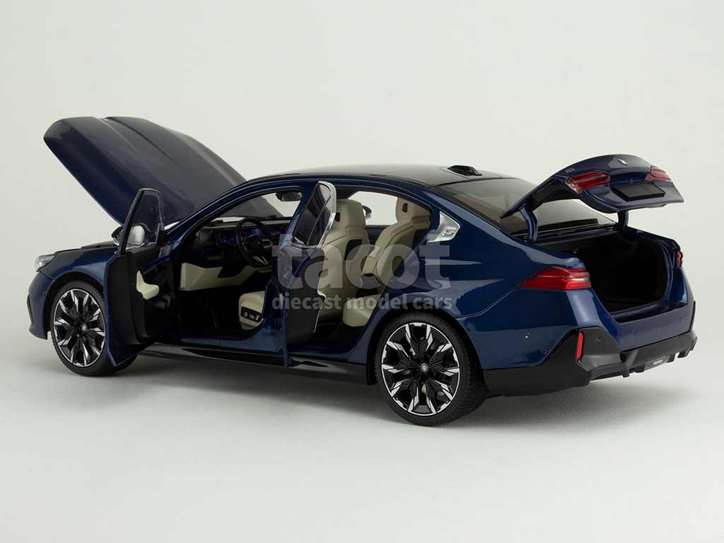 105803 BMW i5 M60 2023