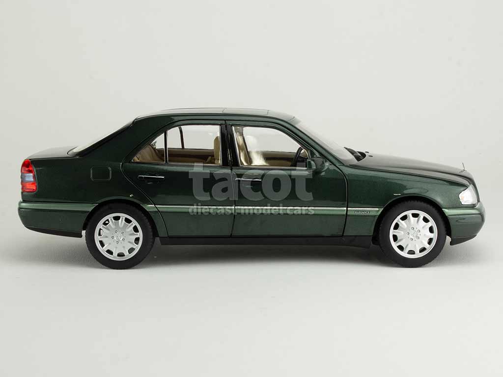 105816 Mercedes C Class/ W202 1993