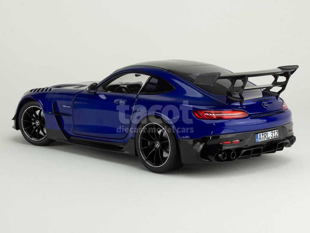 105817 Mercedes AMG GT Black Series 2021
