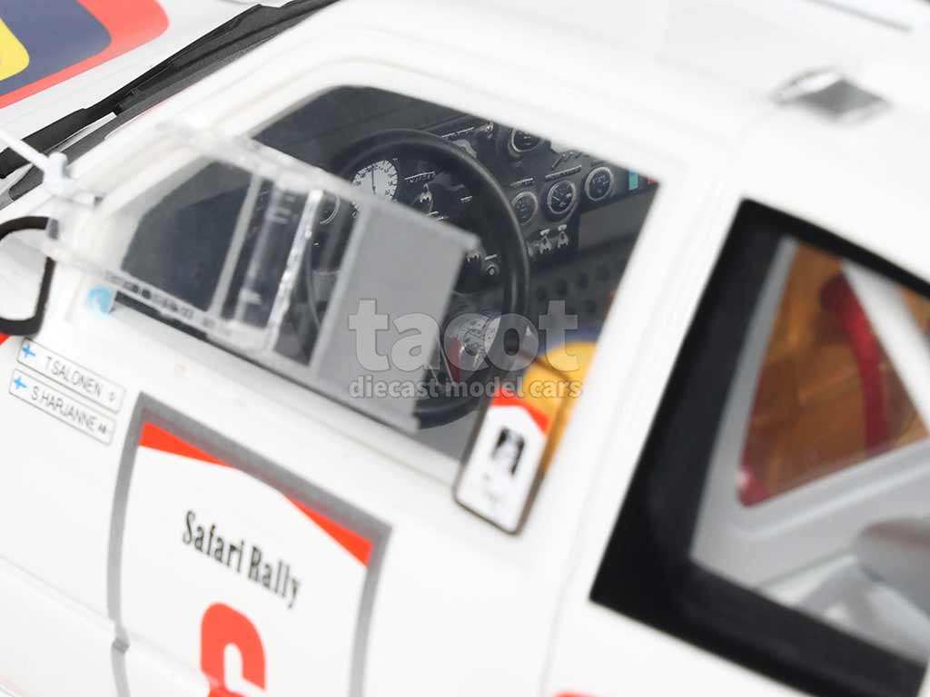105829 Peugeot 205 T16 Safari Rally 1985