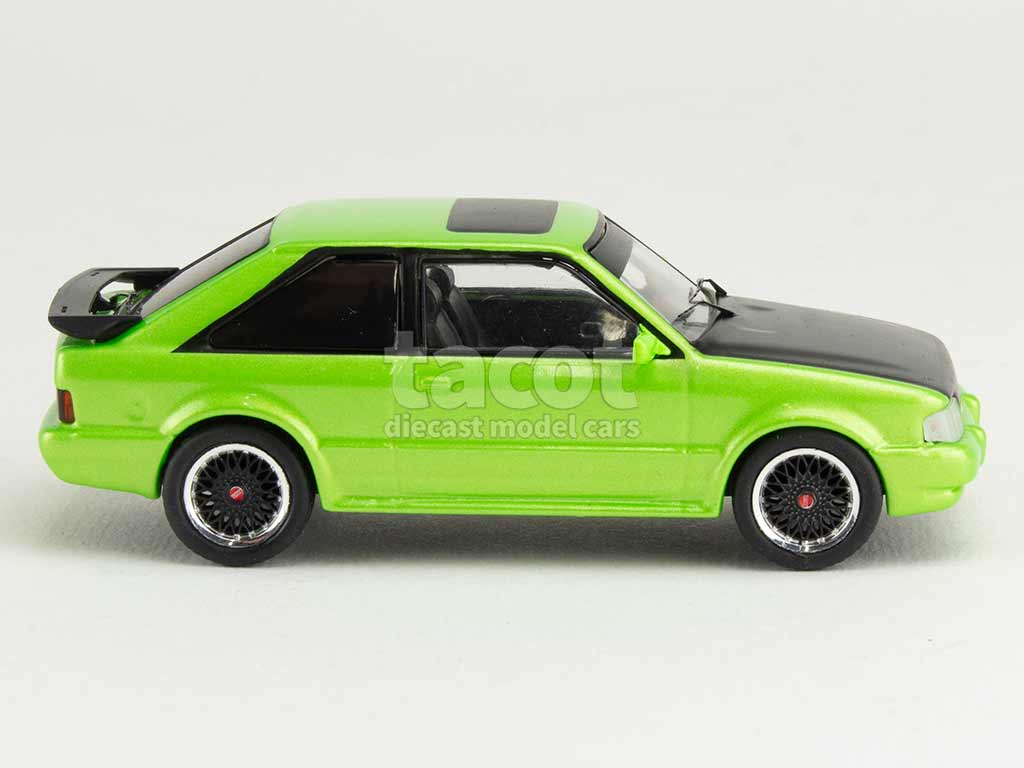105867 Ford Escort XR3i MKIV 1990
