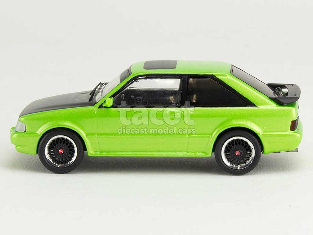 105867 Ford Escort XR3i MKIV 1990