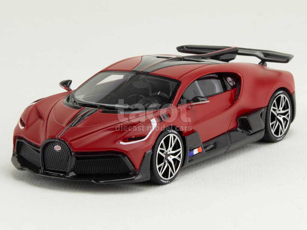 105869 Bugatti Divo 2019
