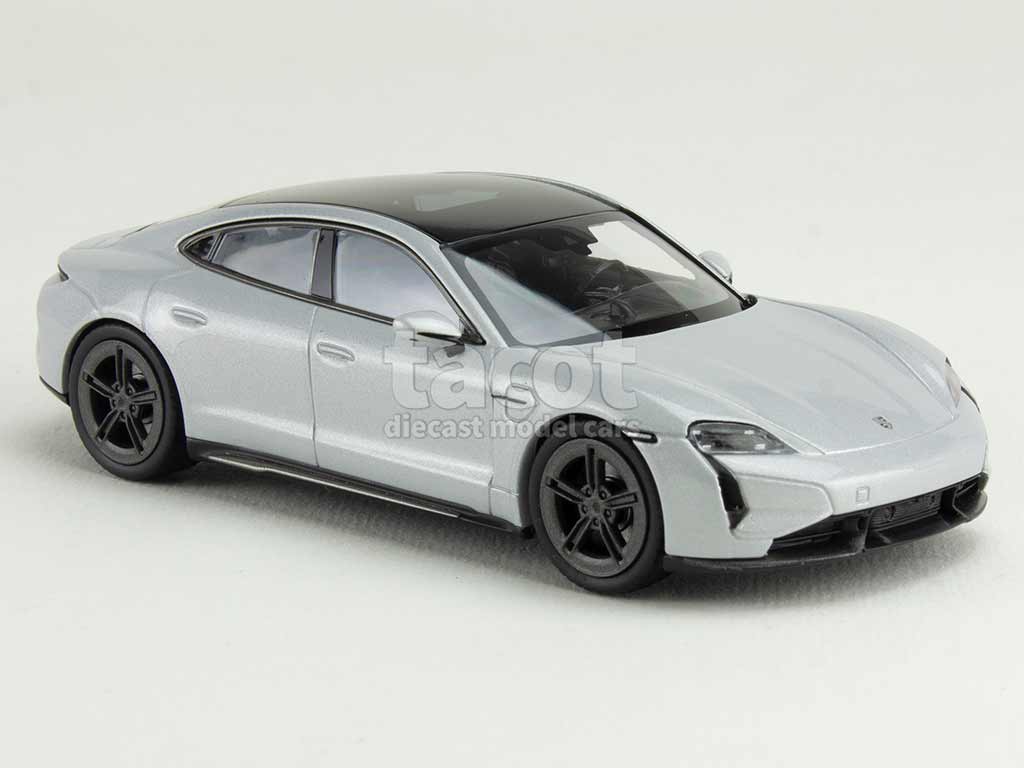 105870 Porsche Taycan Turbo 2024