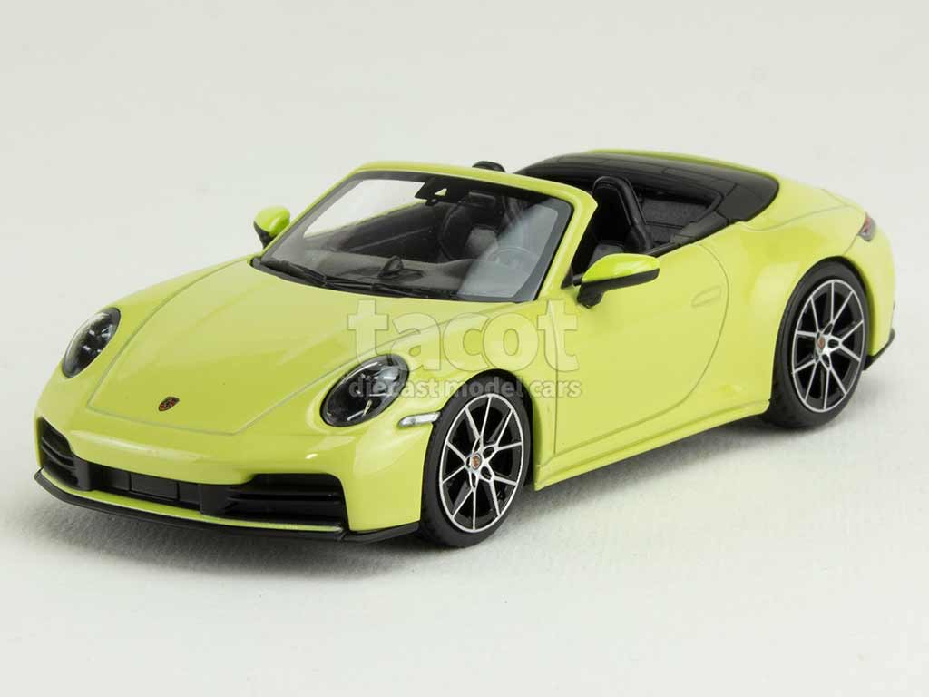 105872 Porsche 911/992 Carrera Cabriolet 2025