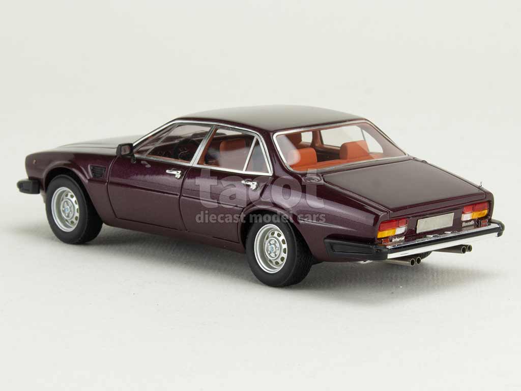 105886 De Tomaso Deauville Series 2 1978