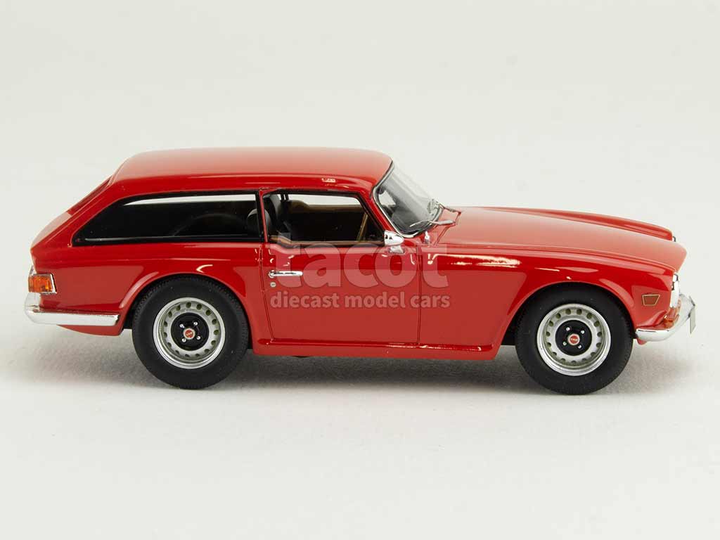105890 Triumph TR6 Shooting Brake 1974