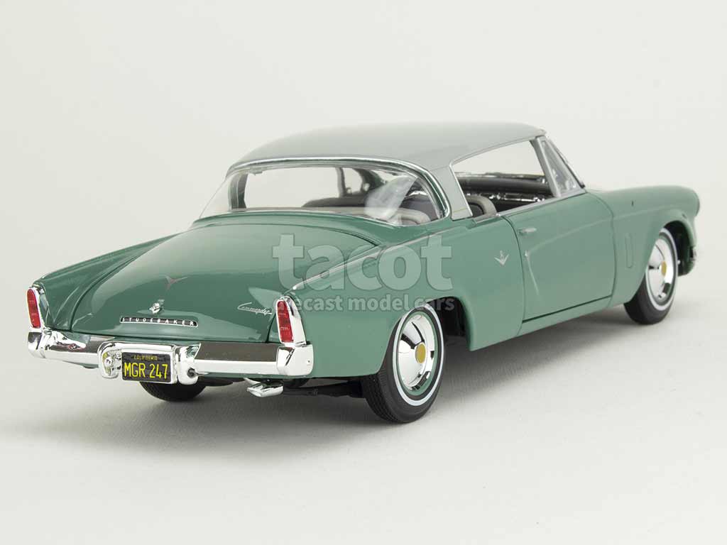 105903 Studebaker Starliner 1953