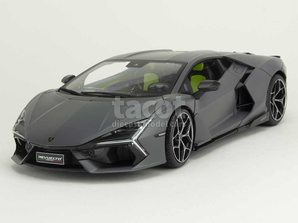 105904 Lamborghini Revuelto 2024