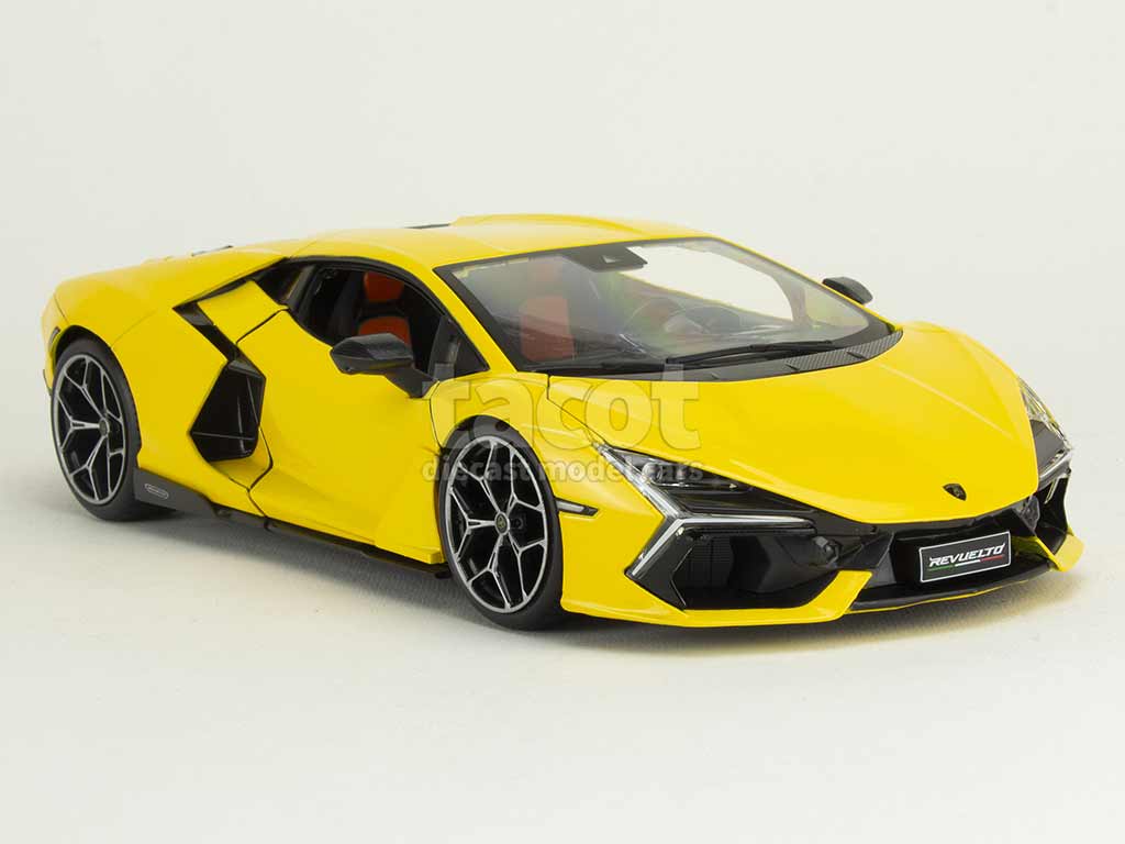 105905 Lamborghini Revuelto 2024