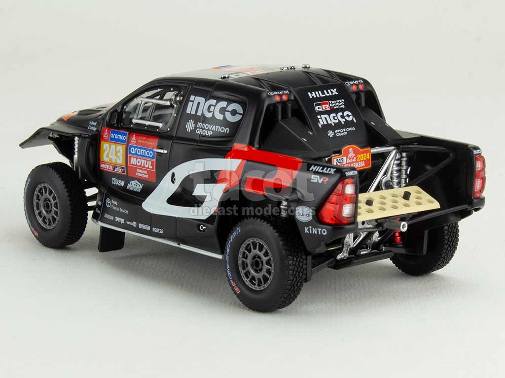 105911 Toyota Hilux Evo T1U GR Dakar 2024