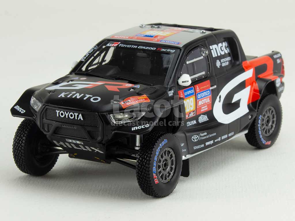 105912 Toyota Hilux Evo T1U GR Dakar 2024