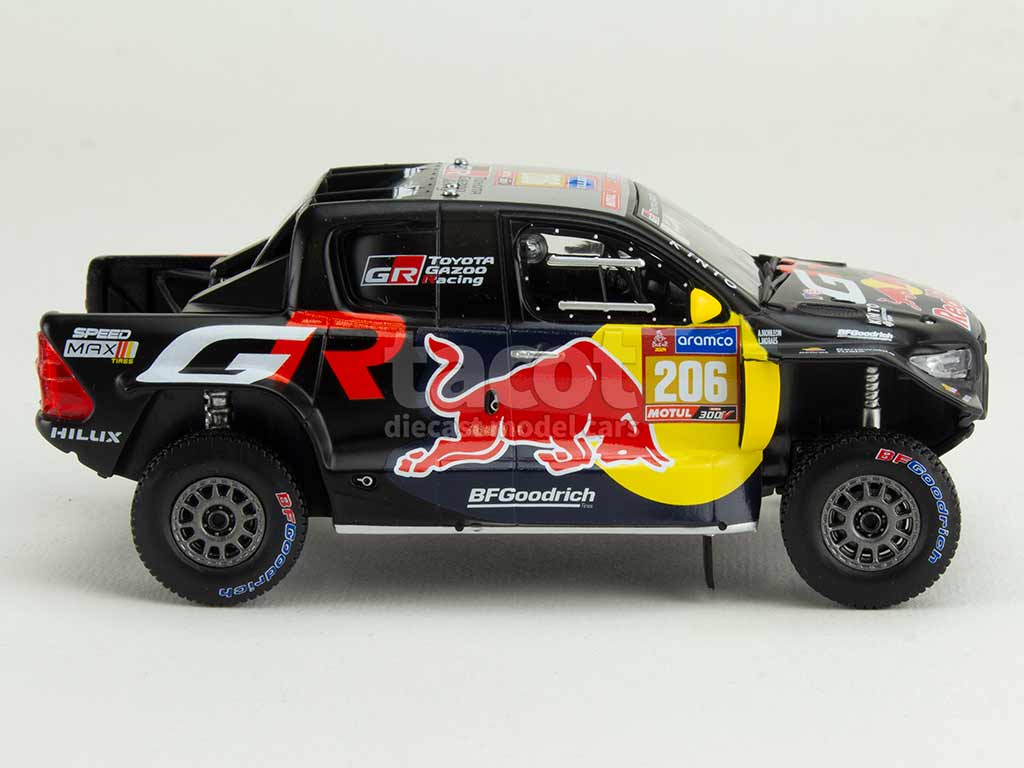 105913 Toyota Hilux Evo T1U GR Dakar 2024