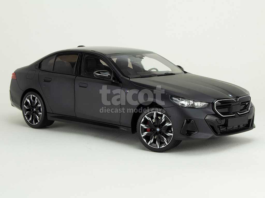 105918 BMW i5/ M60 2023