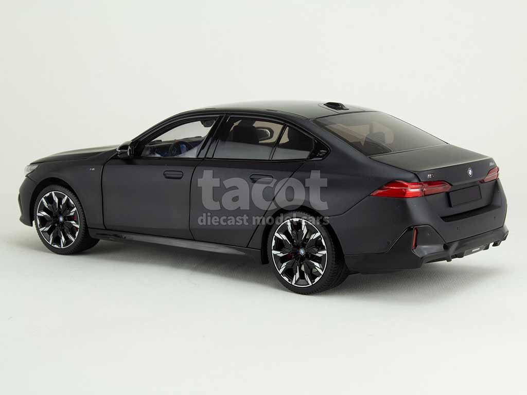 105918 BMW i5/ M60 2023