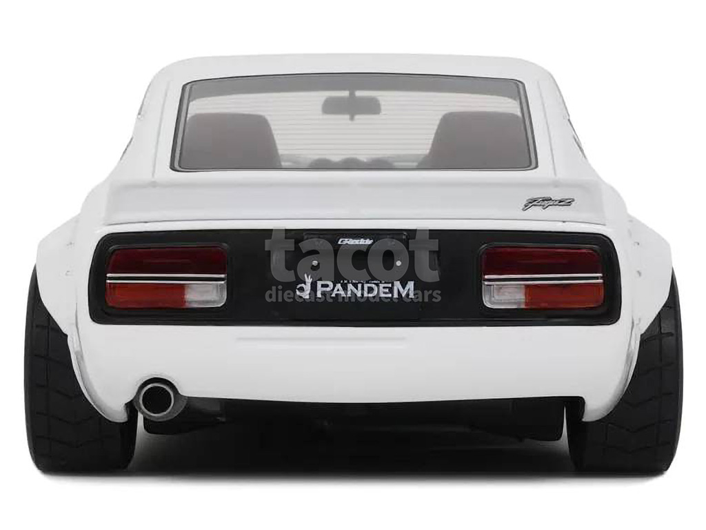 105922 Nissan Fairlady Z Pandem 2015