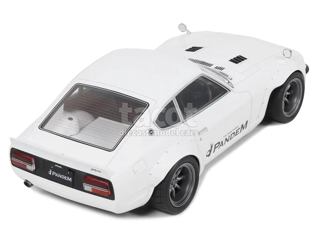 105922 Nissan Fairlady Z Pandem 2015