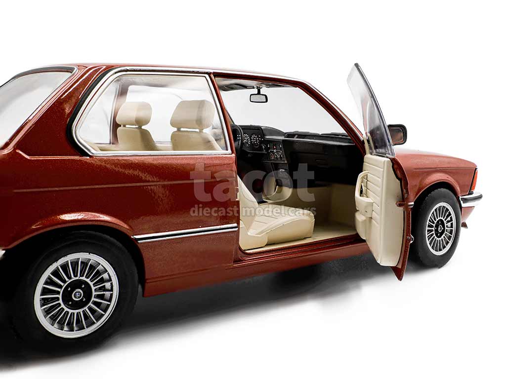 105948 BMW 323i/ E21 1980