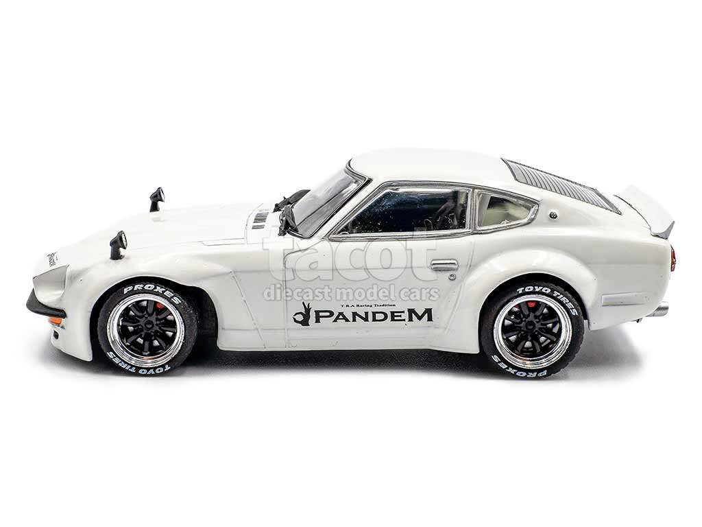 105950 Datsun 240Z Rocket Bunny 1973