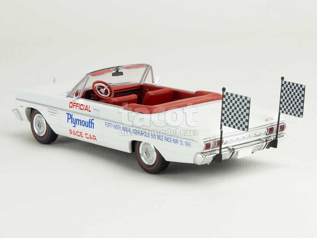 106009 Plymouth Sport Fury 1965