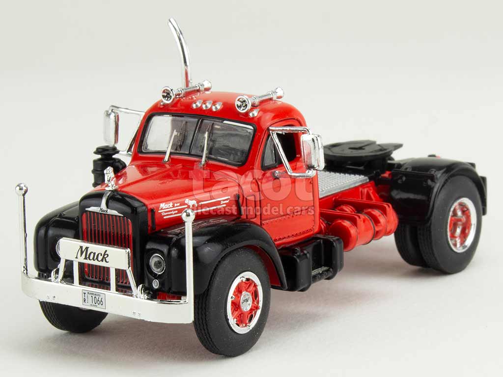 106022 Mack B 61 Tracteur 1953