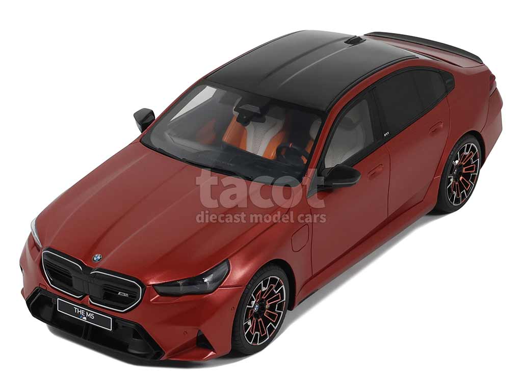 106037 BMW New M5 Peable Beach/ G60 2025