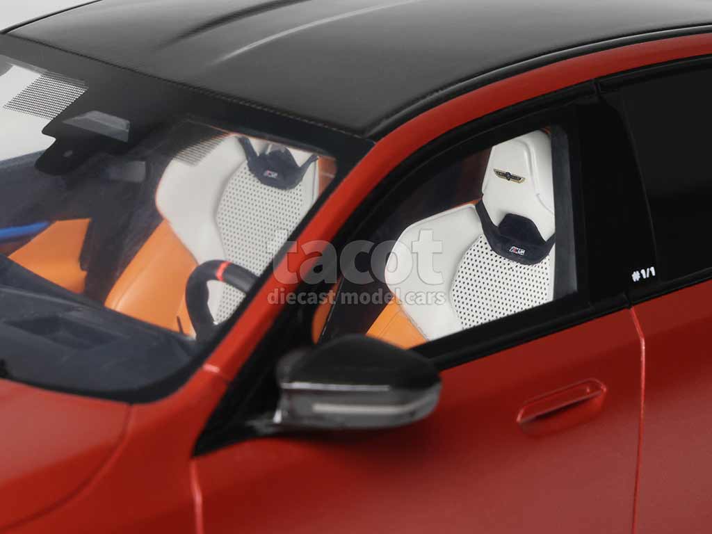 106037 BMW New M5 Peable Beach/ G60 2025