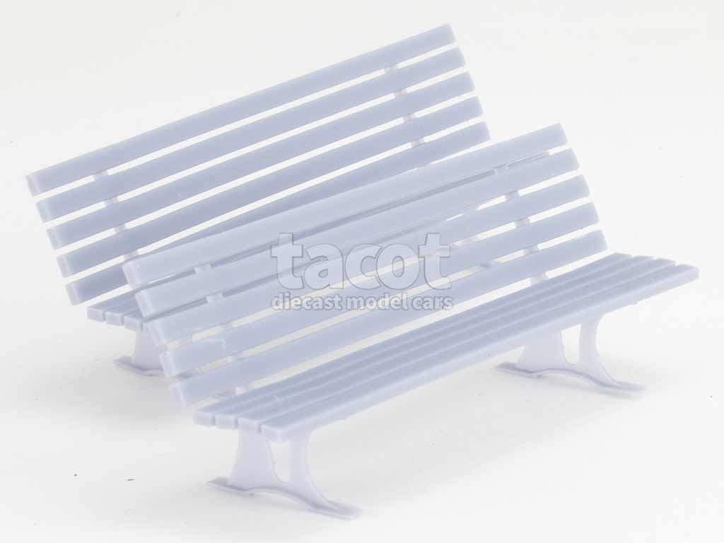 106054 Divers Set 2 Bancs