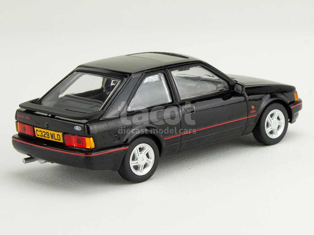 106066 Ford Escort MKIV XR3i 1986