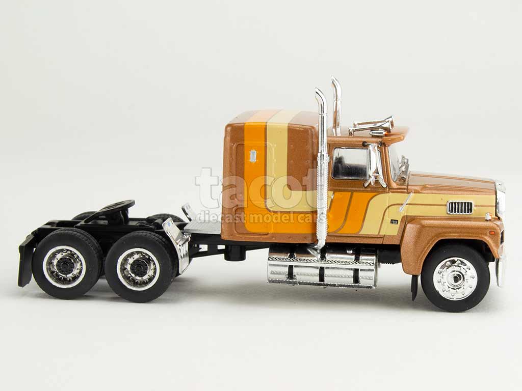 106091 Ford LTL 9000 Tracteur 1978