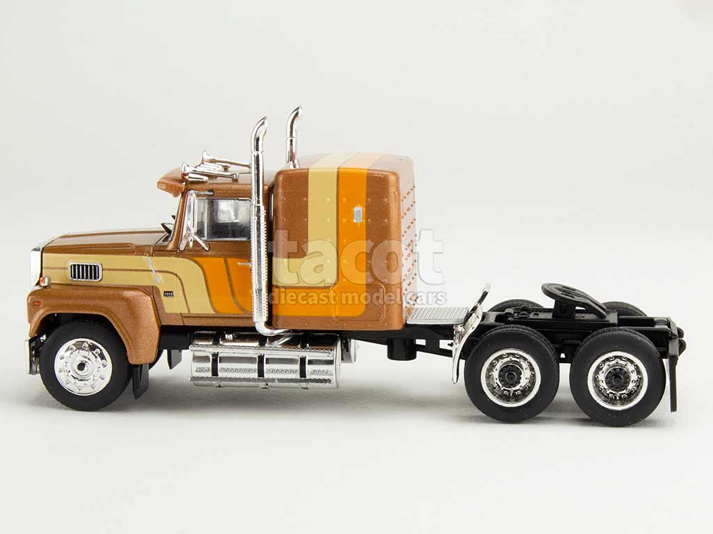 106091 Ford LTL 9000 Tracteur 1978