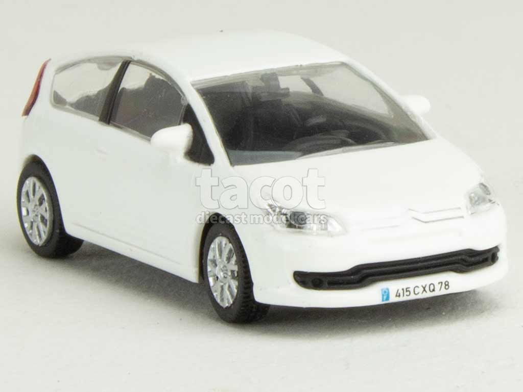 106175 Citro&euml;n C4 Coup&eacute; 2004
