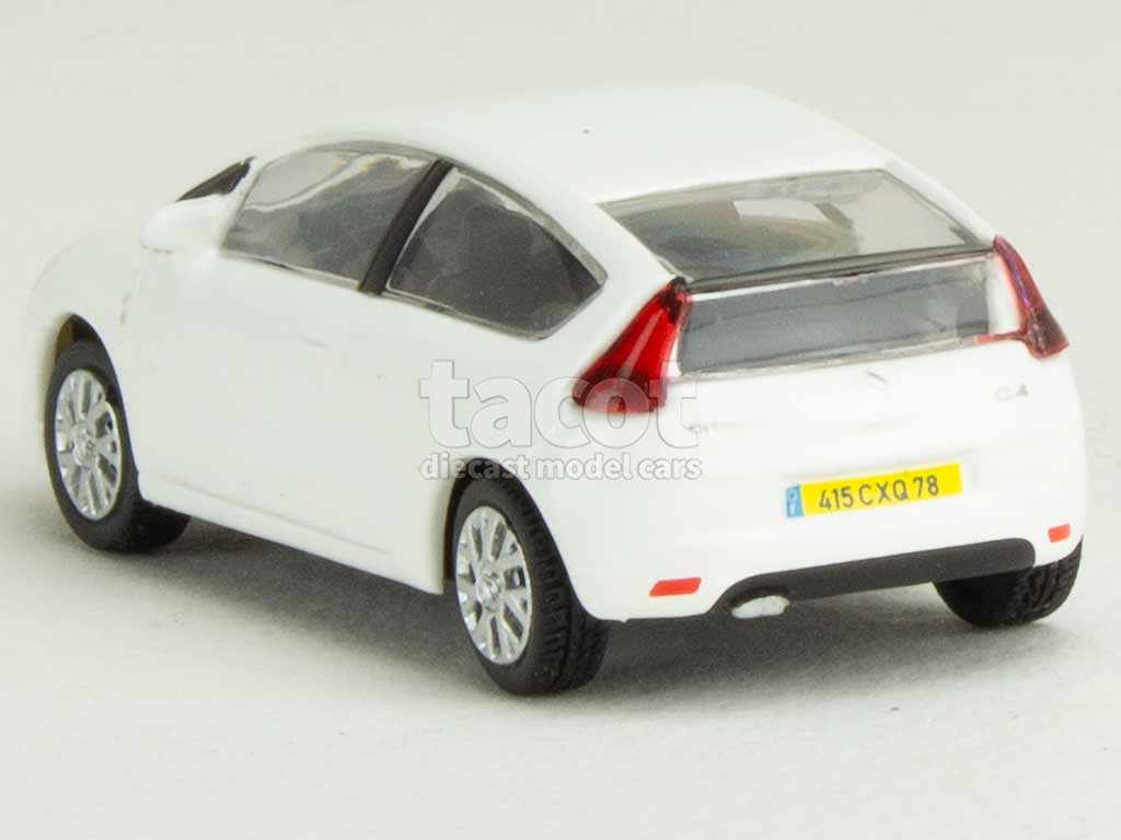 106175 Citro&euml;n C4 Coup&eacute; 2004