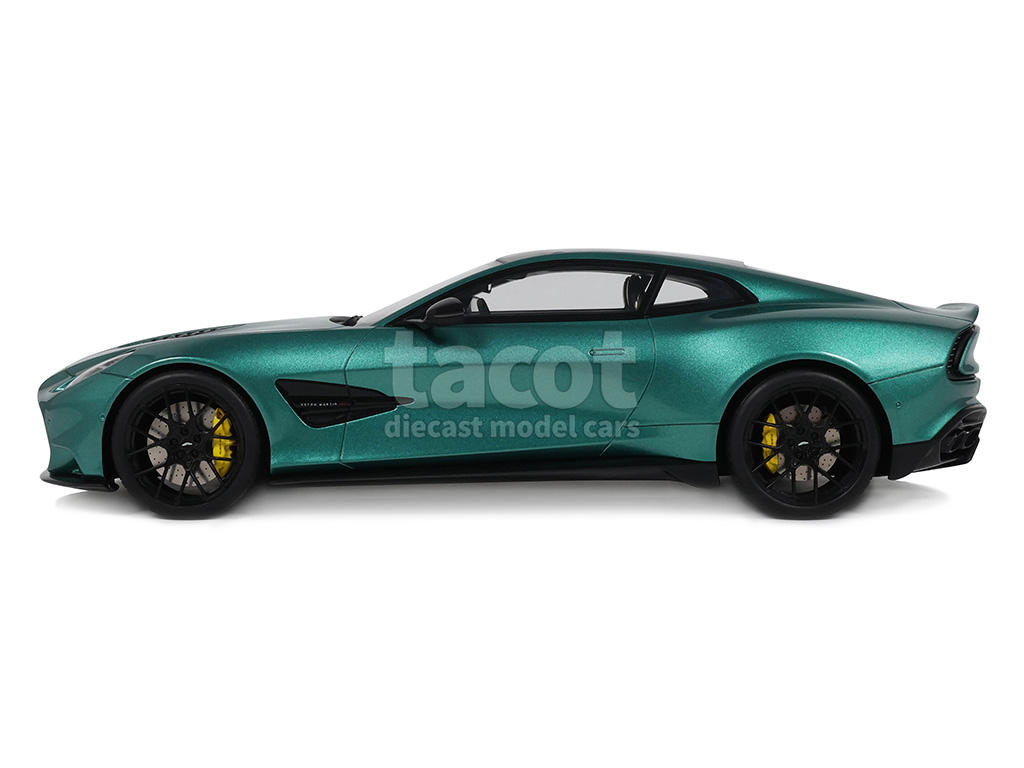 106193 Aston Martin Vanquish 2024