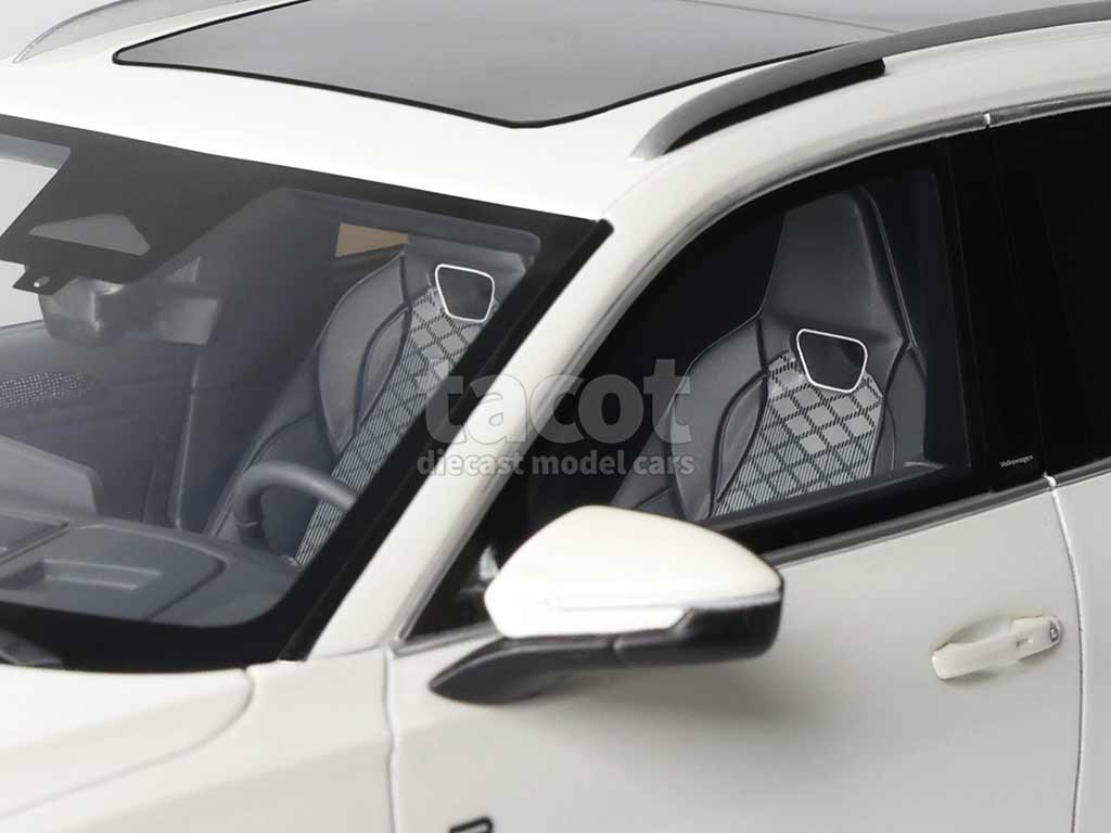 106226 Volkswagen New Tiguan E-TSI R Line 2024