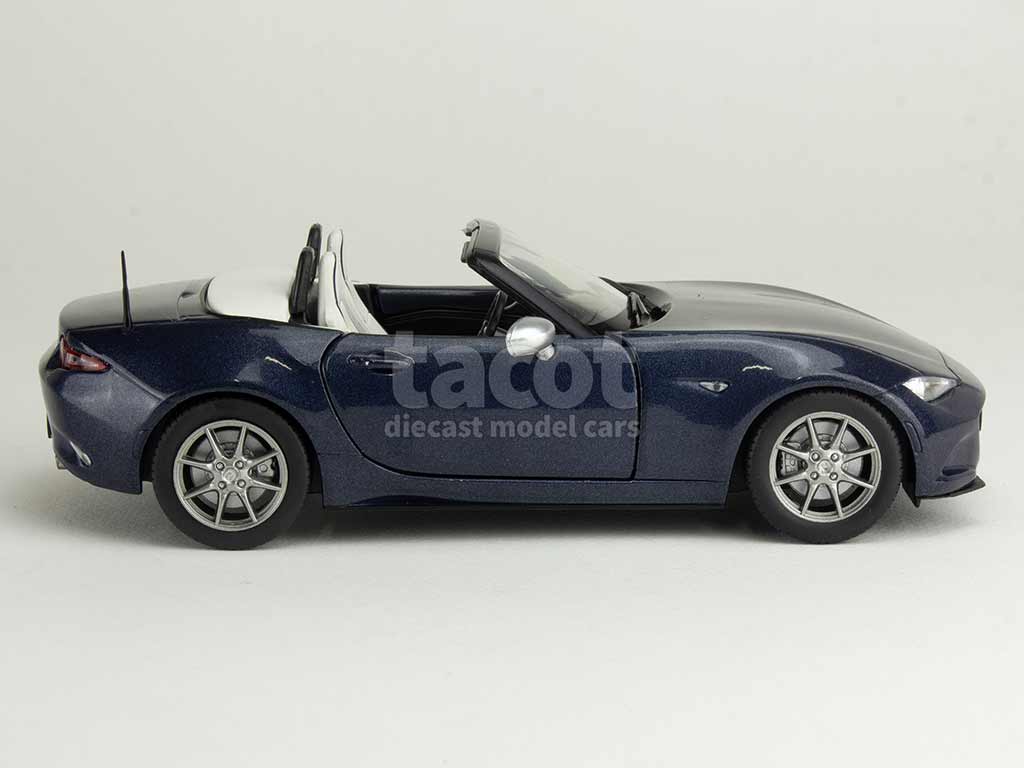 106253 Mazda MX-5 Roadster 2015