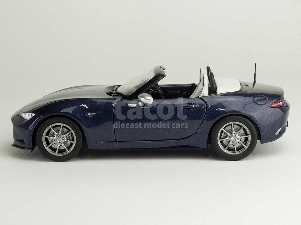 106253 Mazda MX-5 Roadster 2015