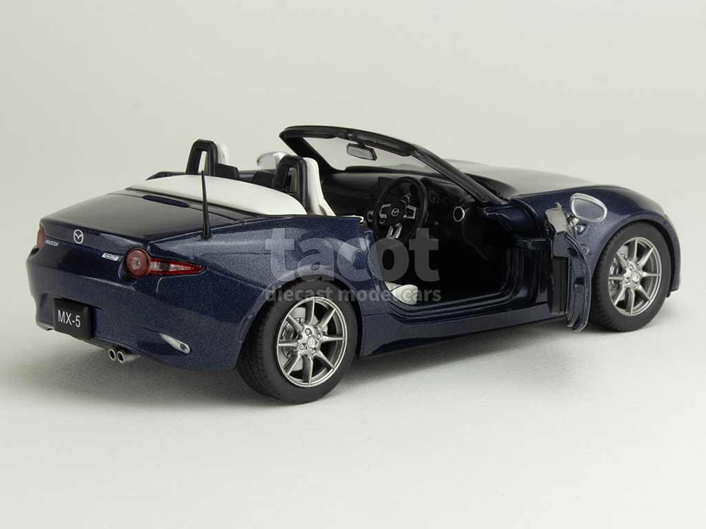 106253 Mazda MX-5 Roadster 2015