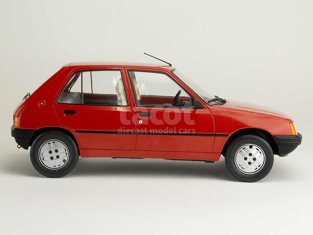 106267 Peugeot 205 GR 5 Doors 1987