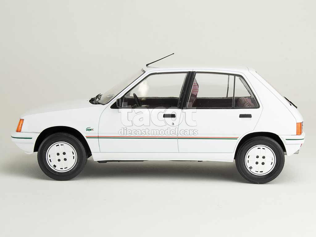 106268 Peugeot 205 Lacoste 5 Doors 