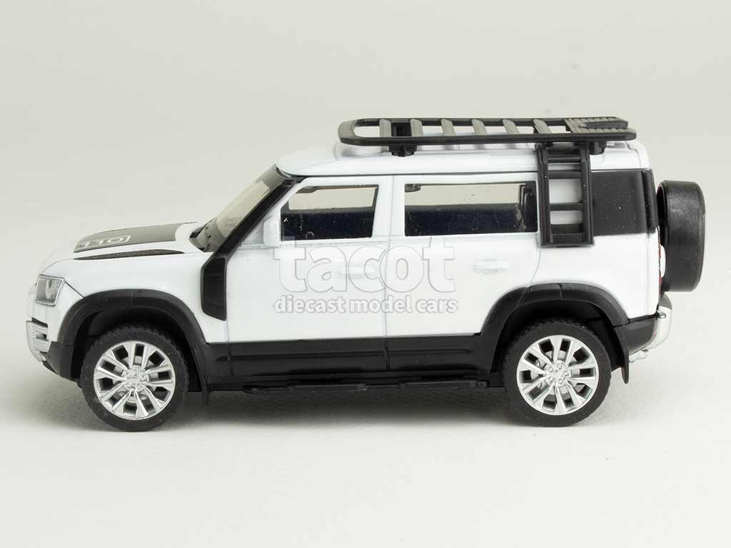106279 Land Rover Defender 110