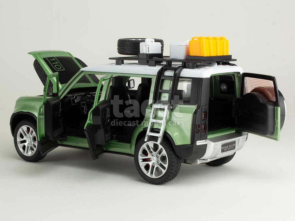 106282 Land Rover Defender Outdoor Edition
