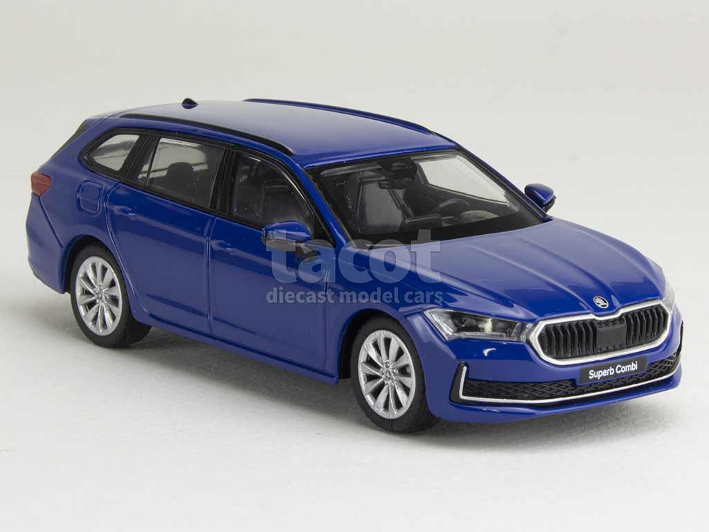 106295 Skoda Superb IV Combi 2023