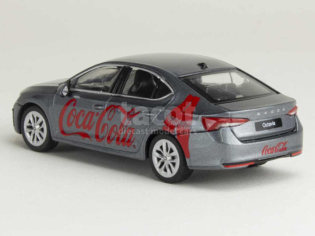106297 Skoda Octavia IV FL Coca-Cola 2024
