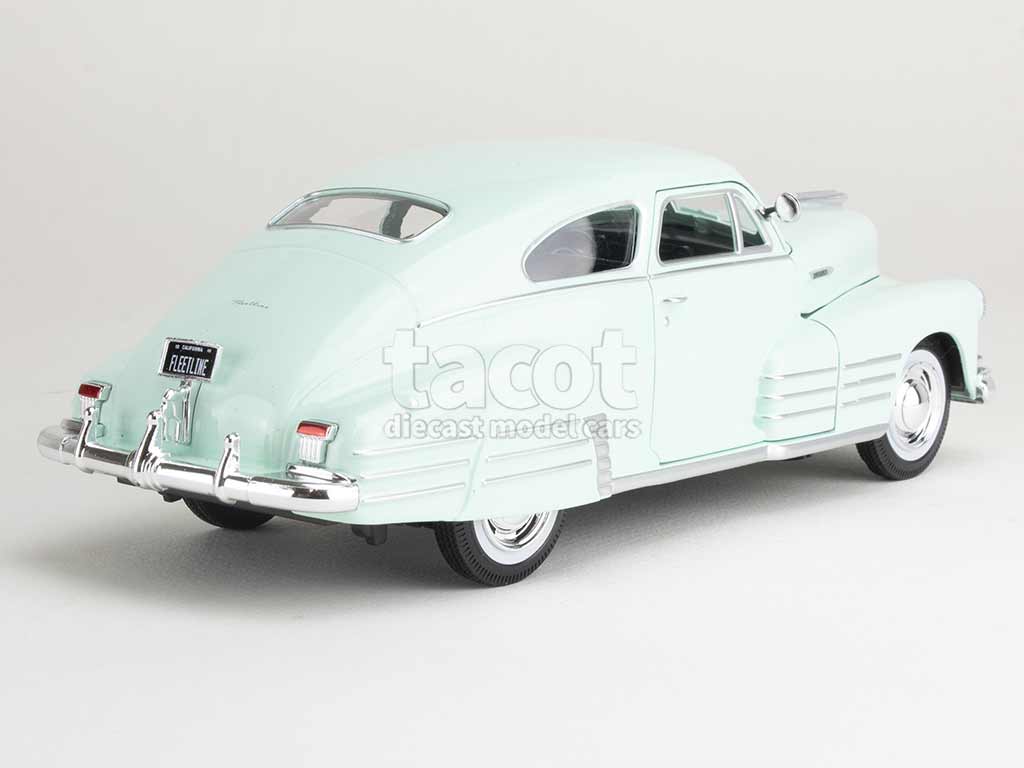 106304 Chevrolet Fleetline Aerosedan 1948