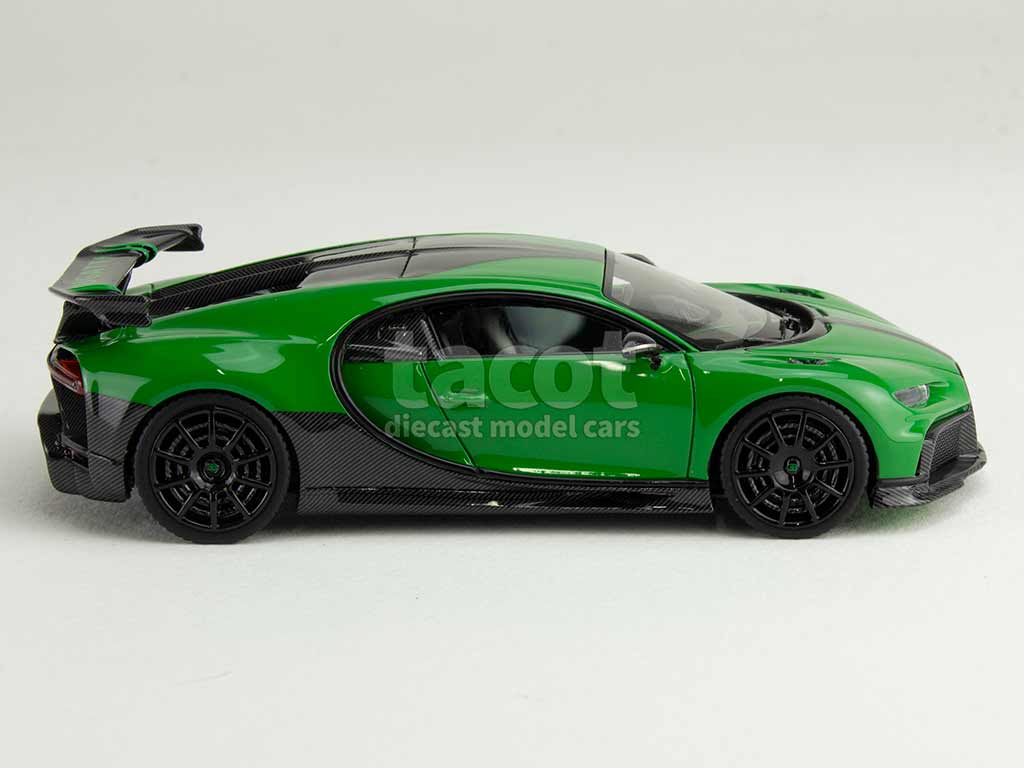 106319 Bugatti Chiron Pur Sport 2021