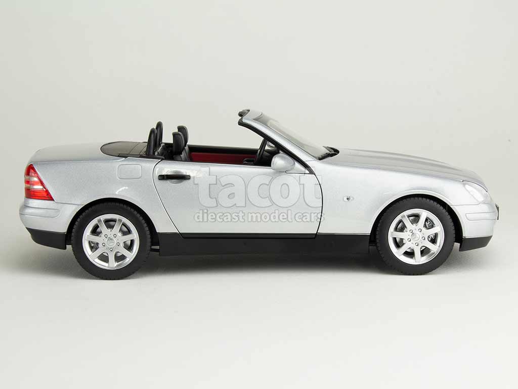 106325 Mercedes SLK/ R170 1996